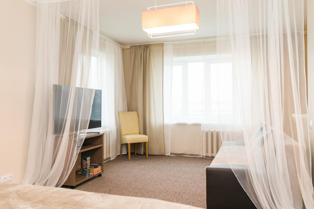 Cozy Apartment In سيسيس المظهر الخارجي الصورة
