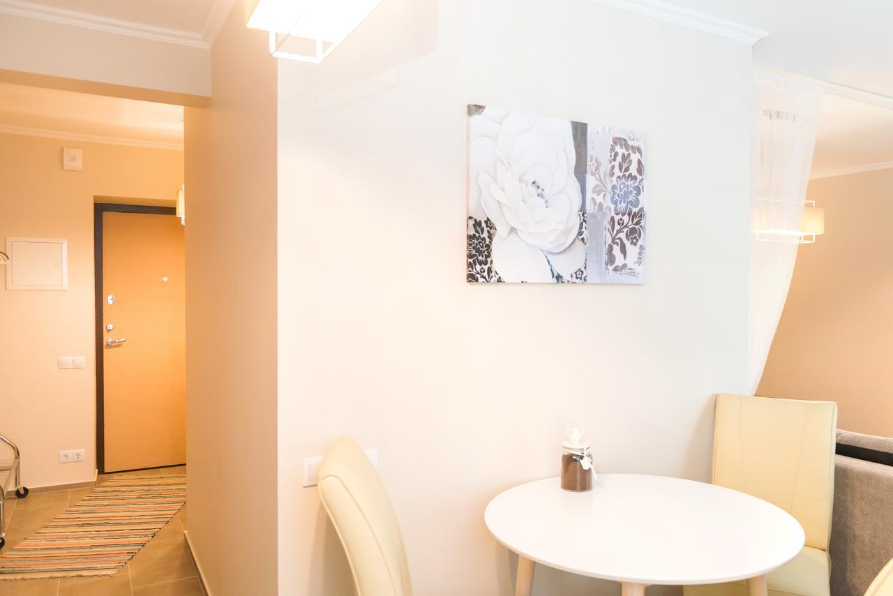 Cozy Apartment In سيسيس المظهر الخارجي الصورة